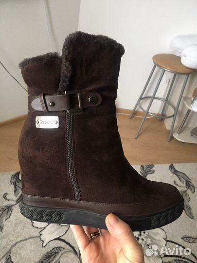 Сапоги женские нат. Замш.Зима Италия 39р