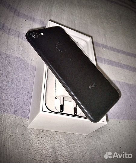 iPhone 7, 256 ГБ