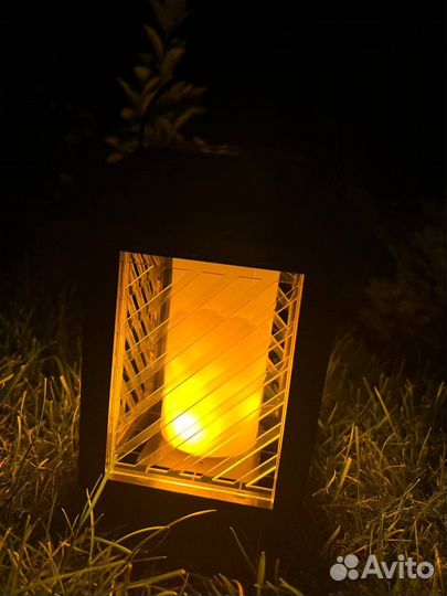 Фонарь садовый огонь