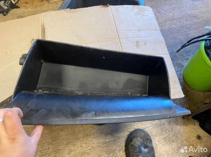 Бардачок Kia Rio 4 FB