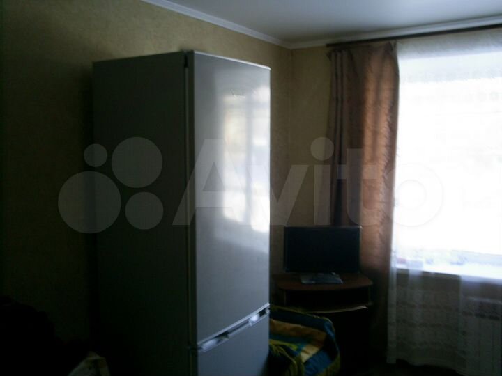 Комната 13,3 м² в 4-к., 2/5 эт.