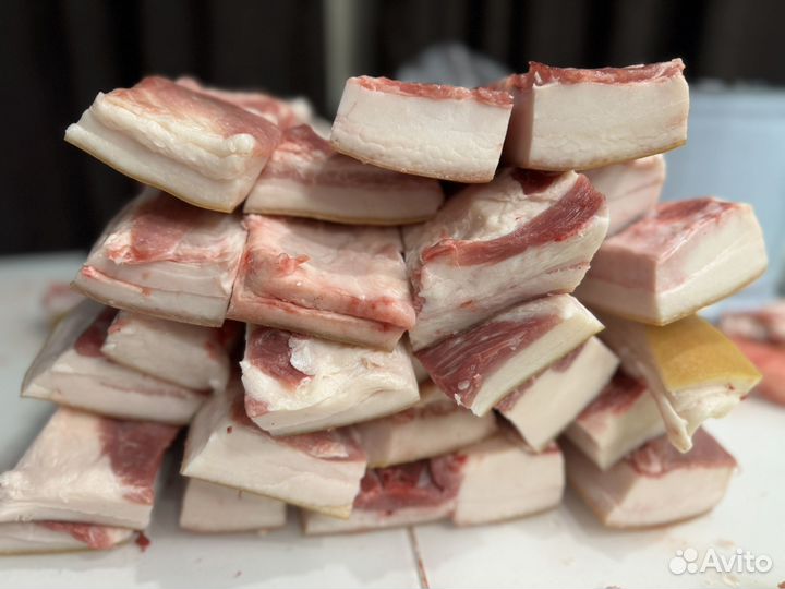 Сало свиное домашнее