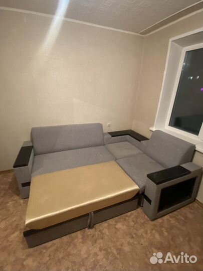 Угловой диван бу
