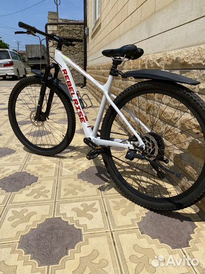 Велосипед rebel rise 29r