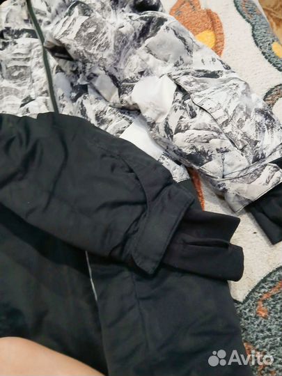 Горнолыжная куртка