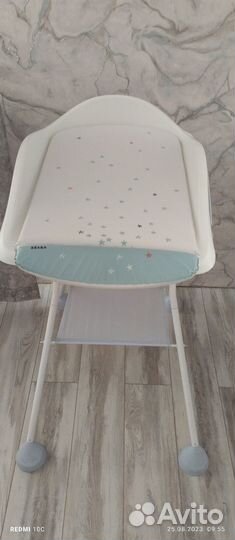 Ванночка и пеленальный столик Beaba