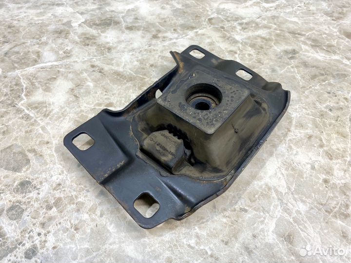 Опора кпп левая Mazda 3 BK 2002-2009г