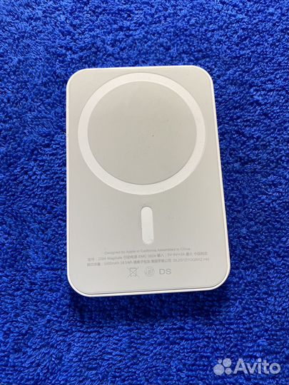 Apple smart battery pack