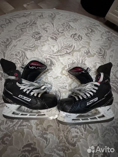 Хоккейные коньки bauer