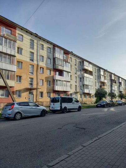 3-к. квартира, 60 м², 1/5 эт.