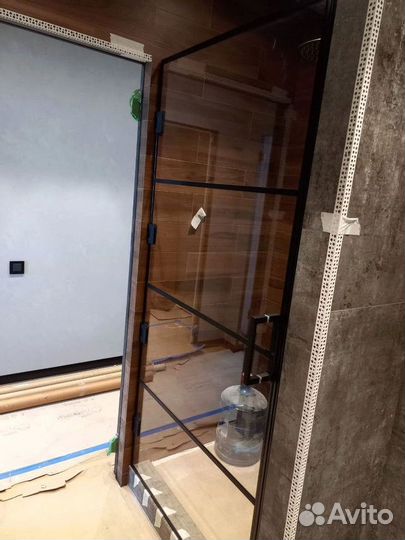 Межкомнатные стеклянные двери на заказ