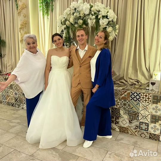 Ведущая, Ведущий, Тамада на свадьбу