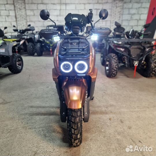 Скутер Vento Smart 3 (170см3/49см3) Золотой