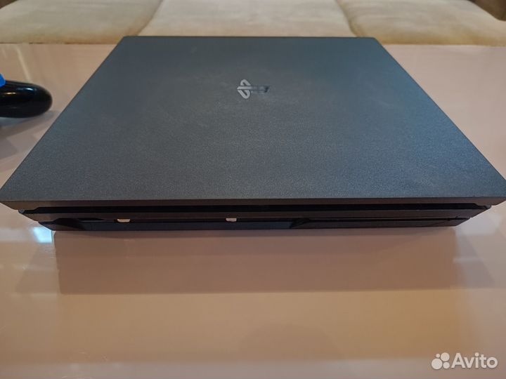 Sony PS4 Pro 1tb