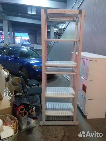 Серверная телекоммукационная стойка, стеллаж