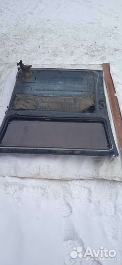 Двери Mitsubishi Delica, 1991