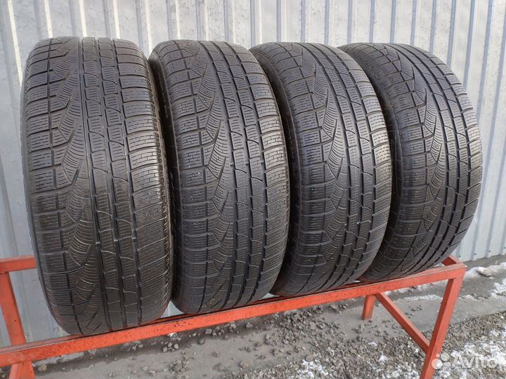 Pirelli Winter Sottozero II 245/50 R18