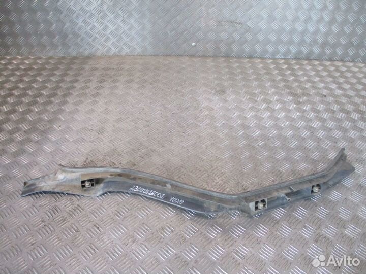 Накладка порога правая Volvo 20379785