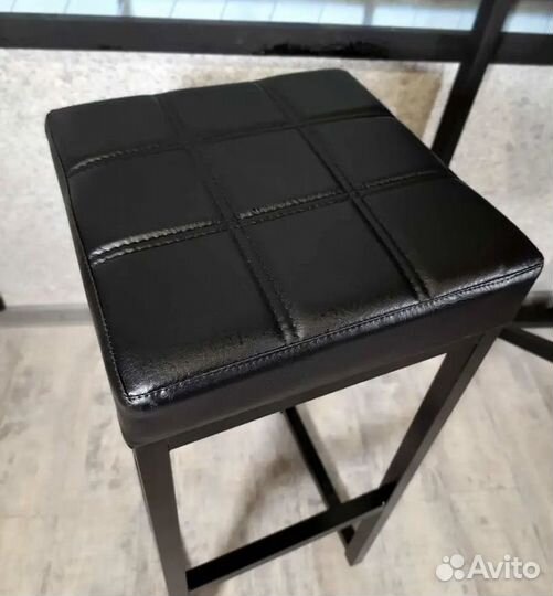 Барный стул лофт