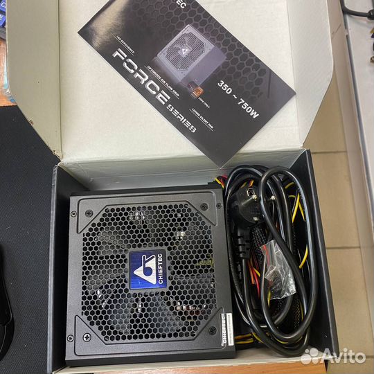 Chieftec CPS-750S 750 вт ATX Bronze