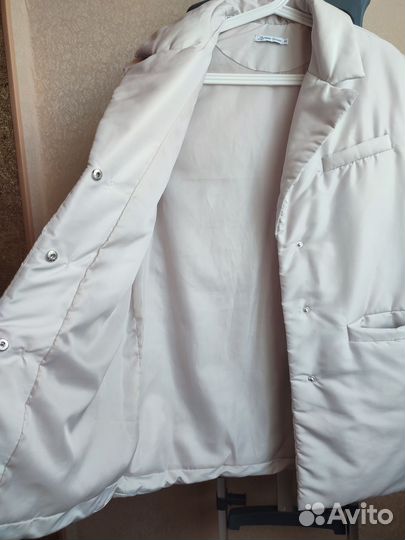 Жилетка женская утеплённая Zarina 42 44