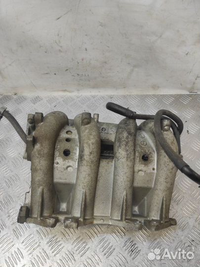 Коллектор впускной Nissan Almera хэтчбэк 5 дв. 1.8