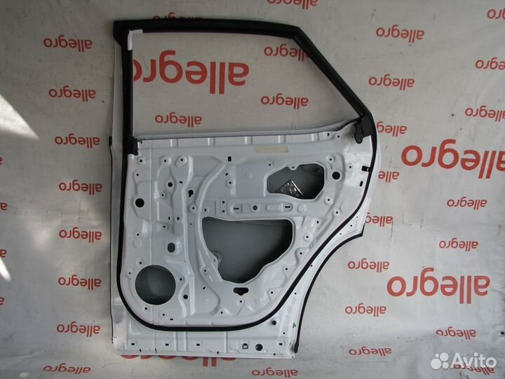 Дверь задняя правая Lexus RX 2015+