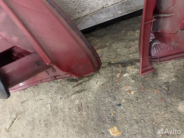 Kia Rio 2 - Фонарь задний левыц седан