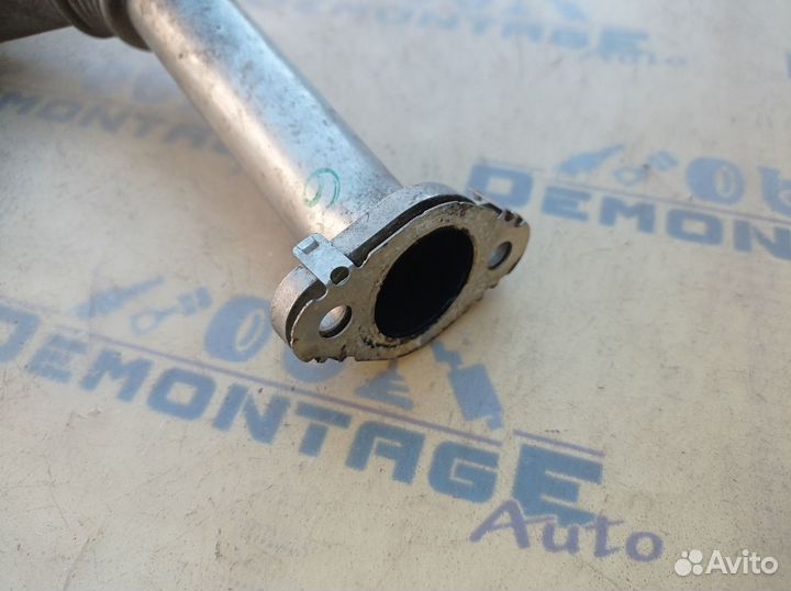 Трубка системы рециркуляции EGR Volkswagen Passat