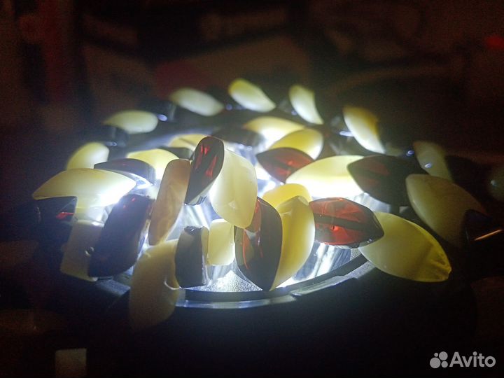 Янтарные бусы