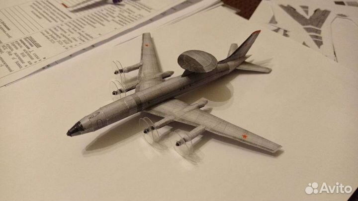 Модель самолёта Ту-126 