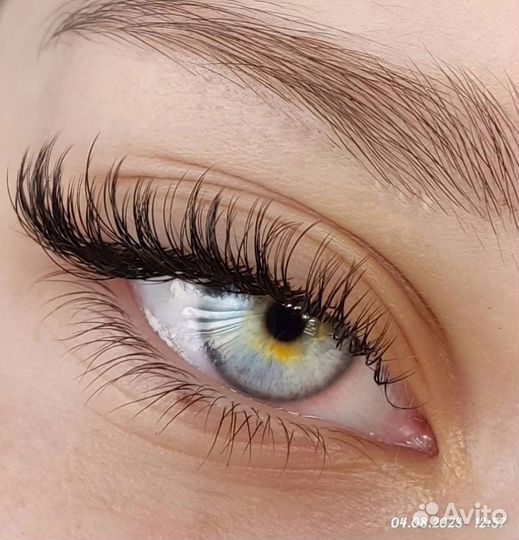Наращивание ресниц#Оформление бровей