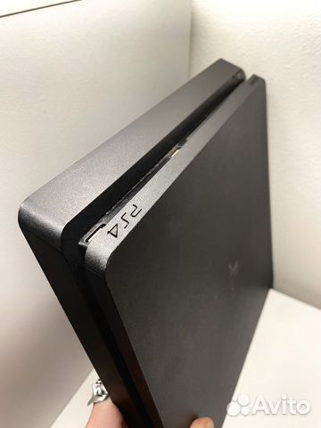 Sony Playstation 4 slim 500 gb / 2 геймпада / игры