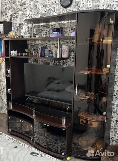 Тумба под телевизор