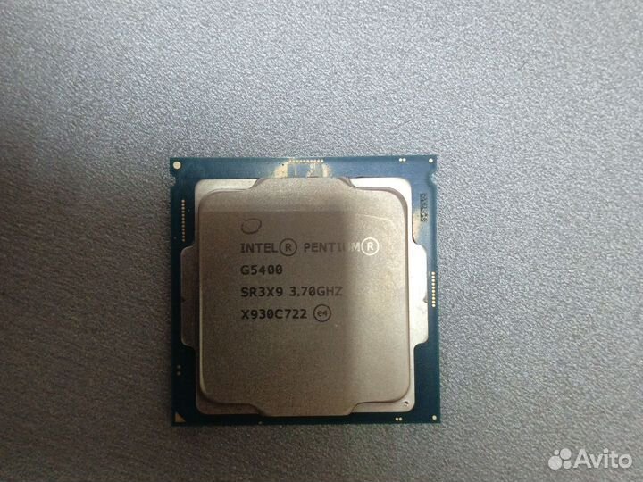 Процессор Intel Pentium Gold G5400