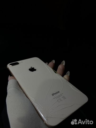 iPhone 8 Plus, 128 ГБ