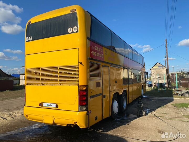Туристический автобус Neoplan 122, 1992