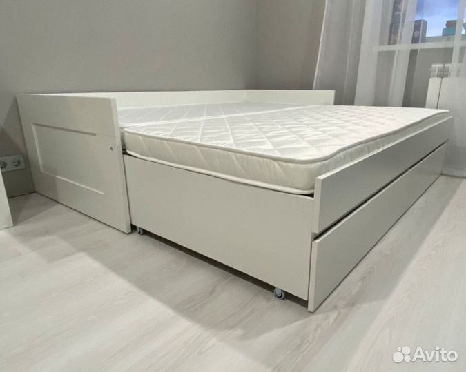 Раздвижная кровать IKEA