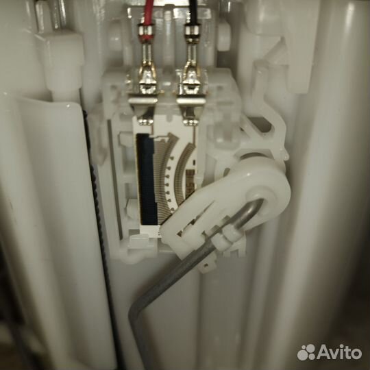 Топливный насос Mitsubishi Outlander 3