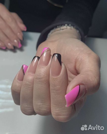 Маникюр,педикюр