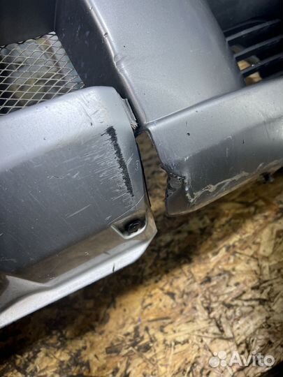 Бампер передний орига Мицубиси Аутлендер CU 1