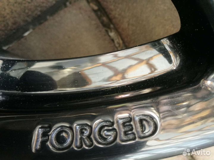 Кованый диск R 21 lexus. 1 штука