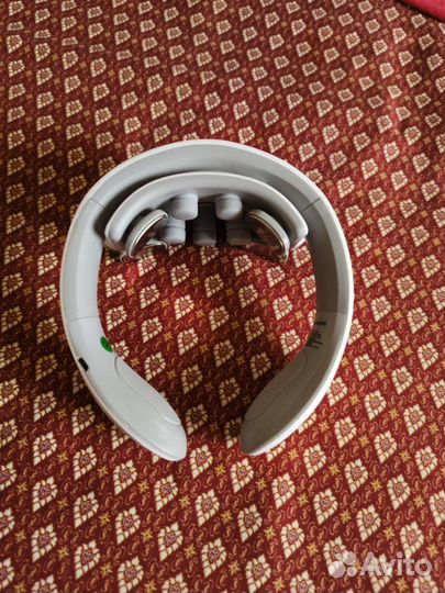 Электро массажёр для шеи с виброэффектои