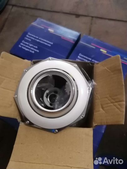 Светильник потолочный встраиваемый