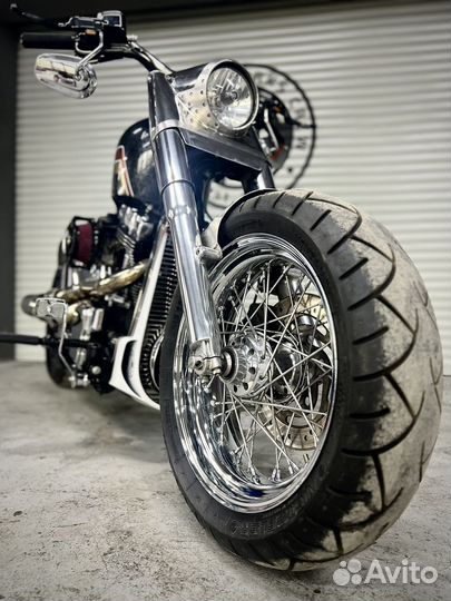 Harley-Davidson Softail Custom