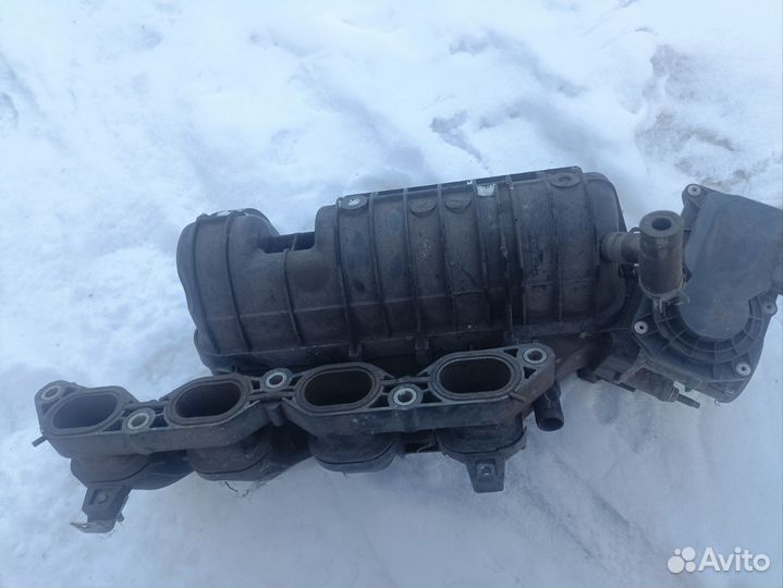 Впускной коллектор toyota 1 NZ