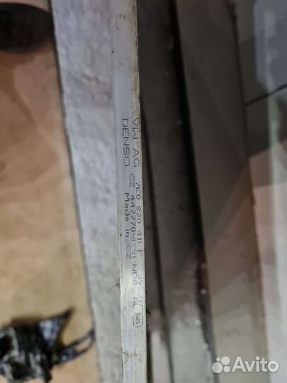 VW Transporter Caravelle T6 радиатор кондиционера