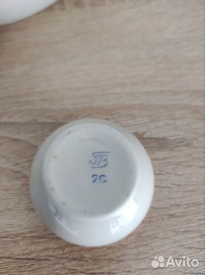 Набор столовой посуды с золотой окантовкой СССР