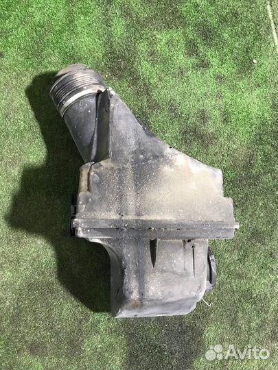 Корпус воздушного фильтра Bmw 5-Series E39 M52B20