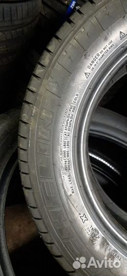 Michelin Agilis 51 215/65 R16C 106T